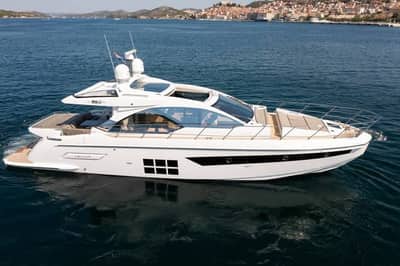 Azimut S6 — Спорт-яхта