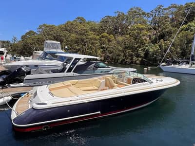 Chris-Craft Corsair 28 — Дейбот / боурайдер