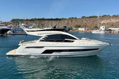 Fairline Squadron 53 — Флайбридж 12–18 м