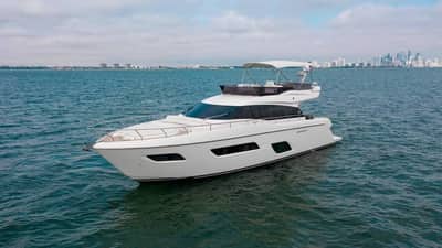 Ferretti 550 — Премиум-флайбридж 18–24 м