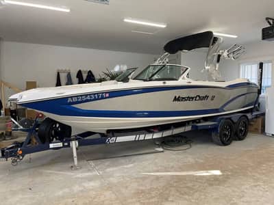 MasterCraft X46 — Вейк / сёрф