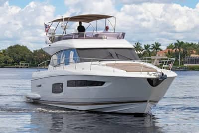 Prestige 550 — Флайбридж 12–18 м