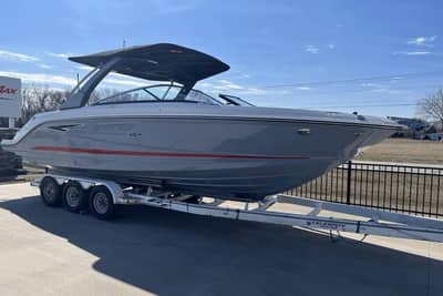 Sea Ray SLX 280 — Дейбот / боурайдер