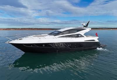 Sunseeker Predator 57 — Спорт-яхта